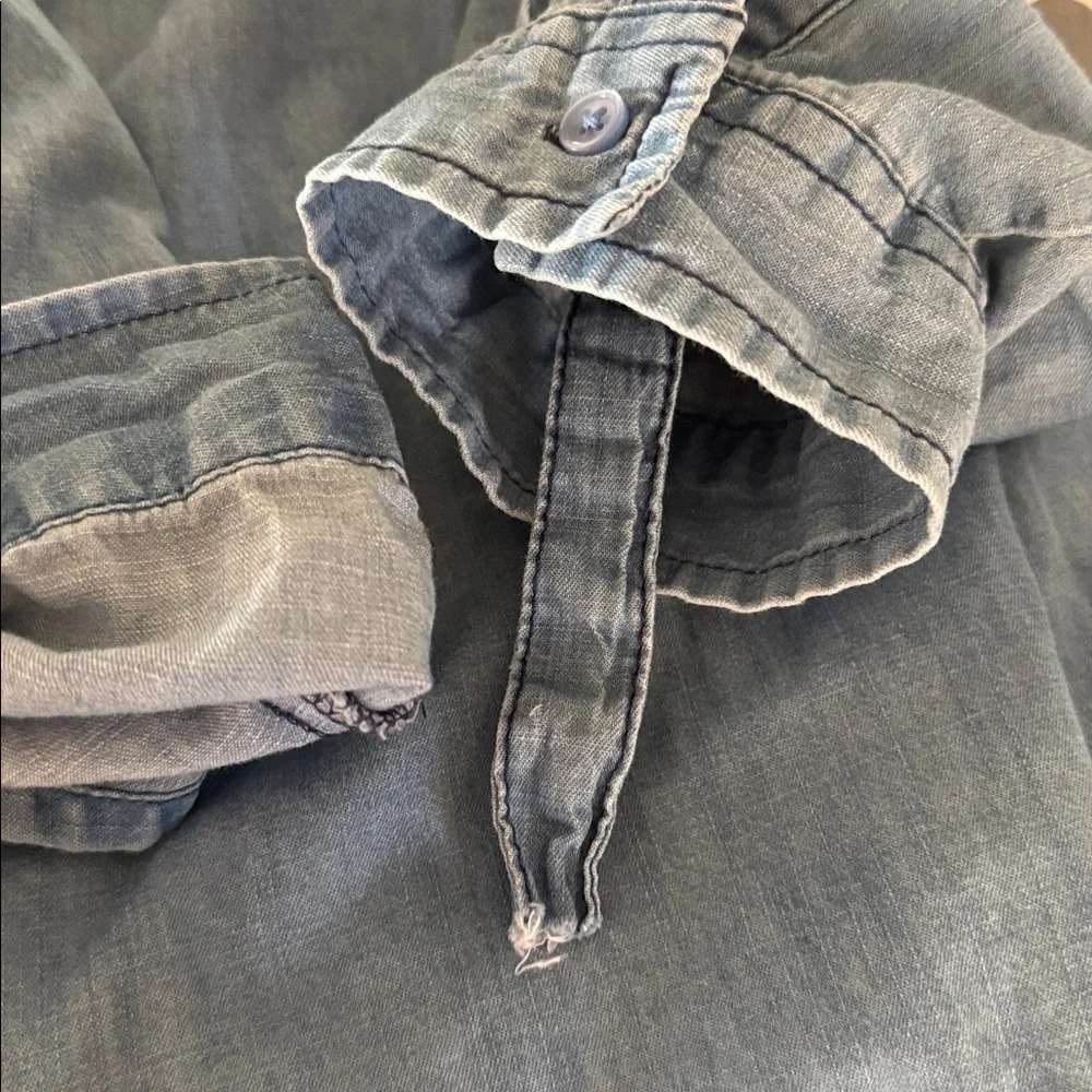 Est 1946 chambray popover zip V-neck roll tab sleeves (flawed) XL - Picture 12 of 12